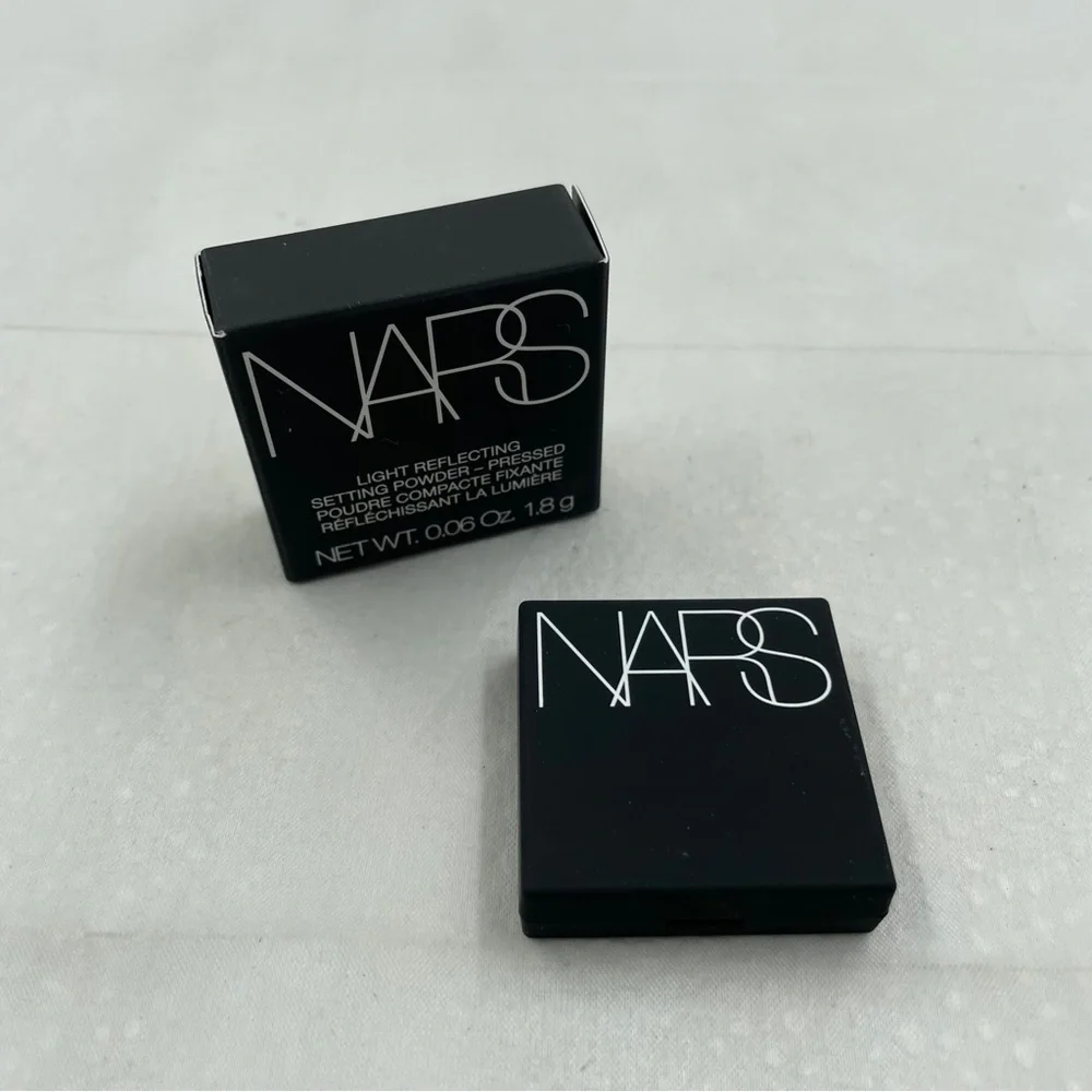 NARS Mini Setting Powder - Picture 1 of 9